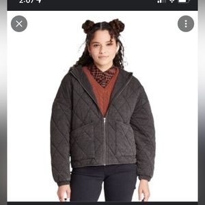 Women’s hooded Quilted Jacket black size large